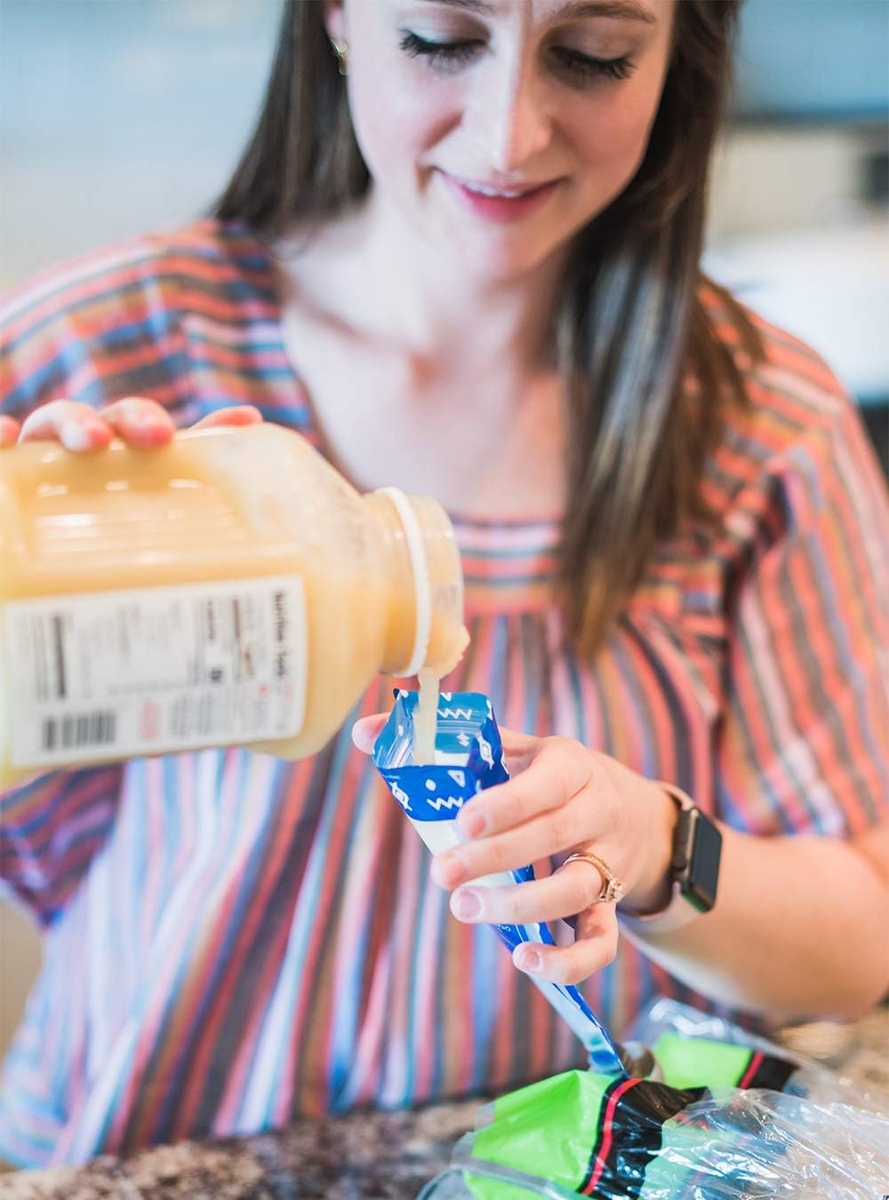 Simple Modern Reusable Baby Food Pouches for Toddlers | BPA Free Plastic, Food Safe, Freezer Safe | Refillable for Applesauce Yogurt & Puree Squeeze Pouch | 10 pack | 5oz | Assorted