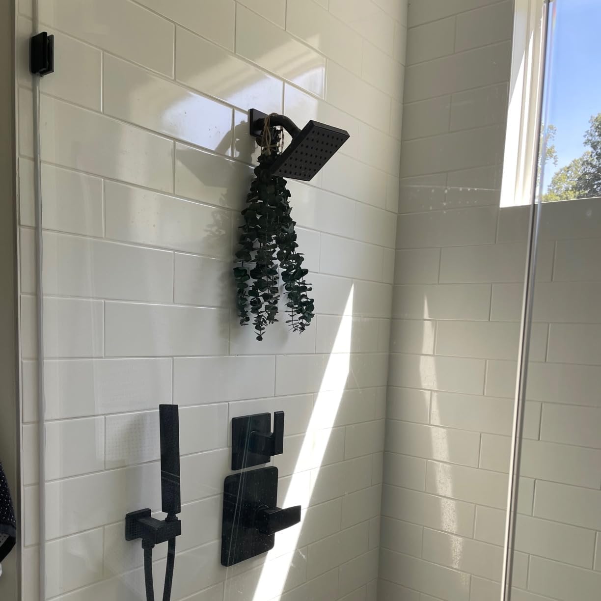 20pcs Eucalyptus Stems Artificial Eucalyptus Leaves Stems Artificial Fake Flowers for Home Office Flowers Bouquet Centerpiece Wedding Decoration Christmas Decor 2025