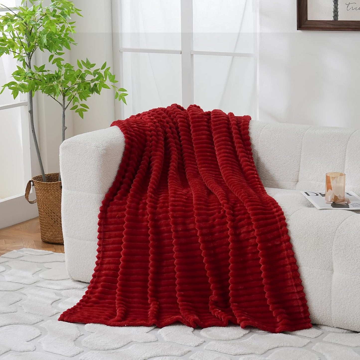 Linecooo Valentines Day Decorations Red Fleece Throw Blanket 50”×60” for Couch Sofa Bed,Super Soft Cozy Plush Microfiber Flannel Blanket with Stripes Design Lightweight for Adults,Woman,Girls Gifts