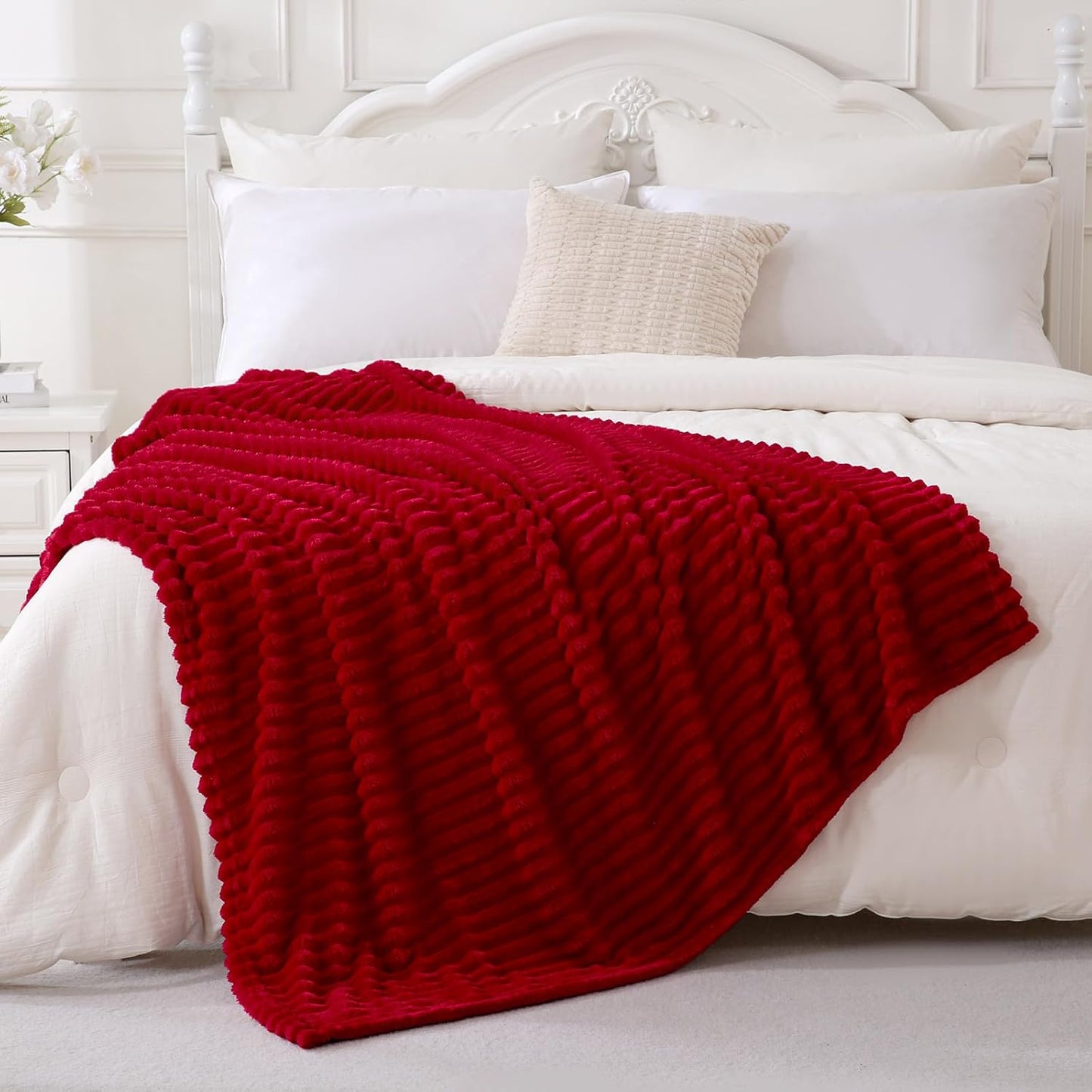 Linecooo Valentines Day Decorations Red Fleece Throw Blanket 50”×60” for Couch Sofa Bed,Super Soft Cozy Plush Microfiber Flannel Blanket with Stripes Design Lightweight for Adults,Woman,Girls Gifts