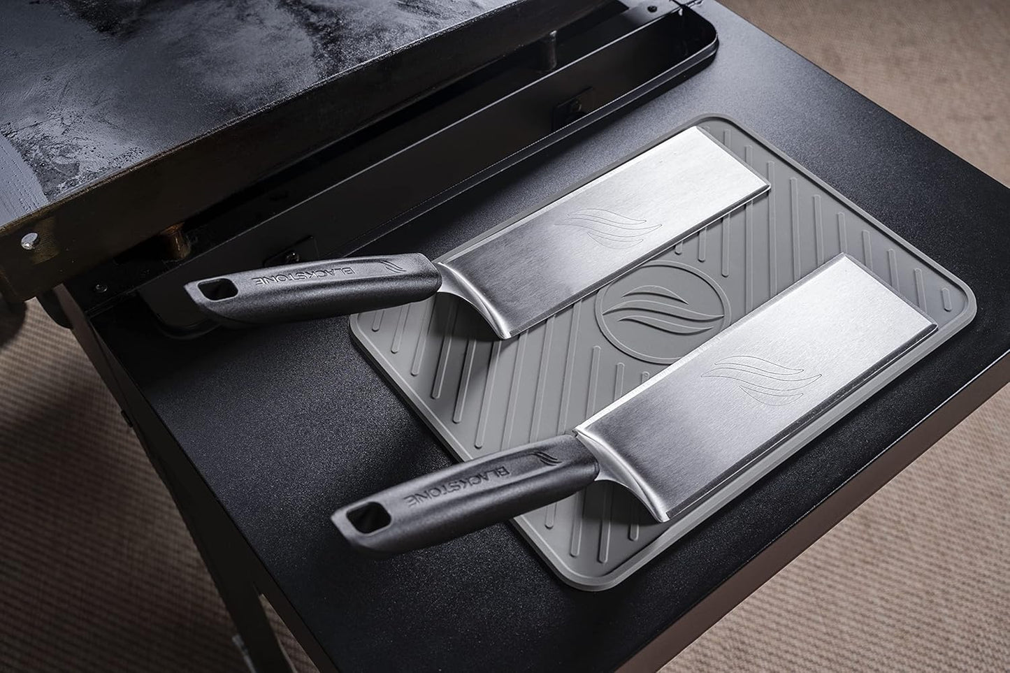 BLACKSTONE 5550 Extra Long Griddle Spatula Set of 2- Perfect Heavy-Duty Stainless Steel Premium Flat Top BBQ Grill Accessories, Non-Slip Plastic Handle, Heat Resistant, Dishwasher Safe Easy to Clean