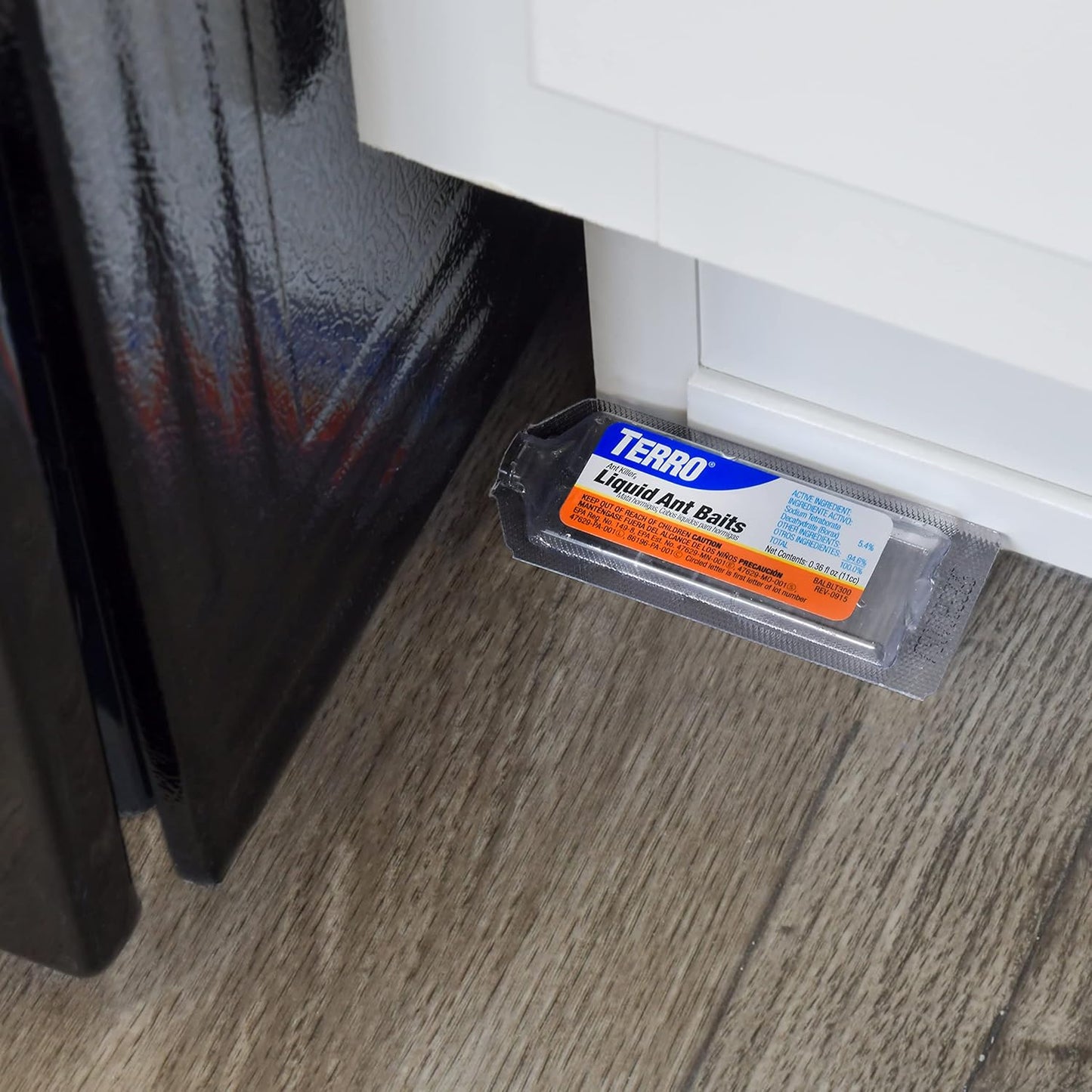 TERRO Ant Killer Bait Stations T300B - Liquid Bait to Eliminate Ants - 12 Count Stations for Effective Indoor Ant Control