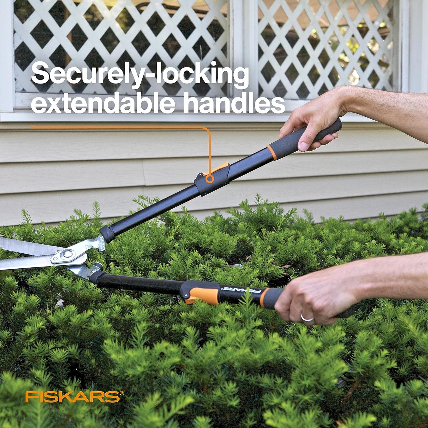Fiskars Power-Lever Hedge Shears - 25"-33" Extendable Handle - Plant Cutting Scissors - Yard and Garden Tools - Orange/Black